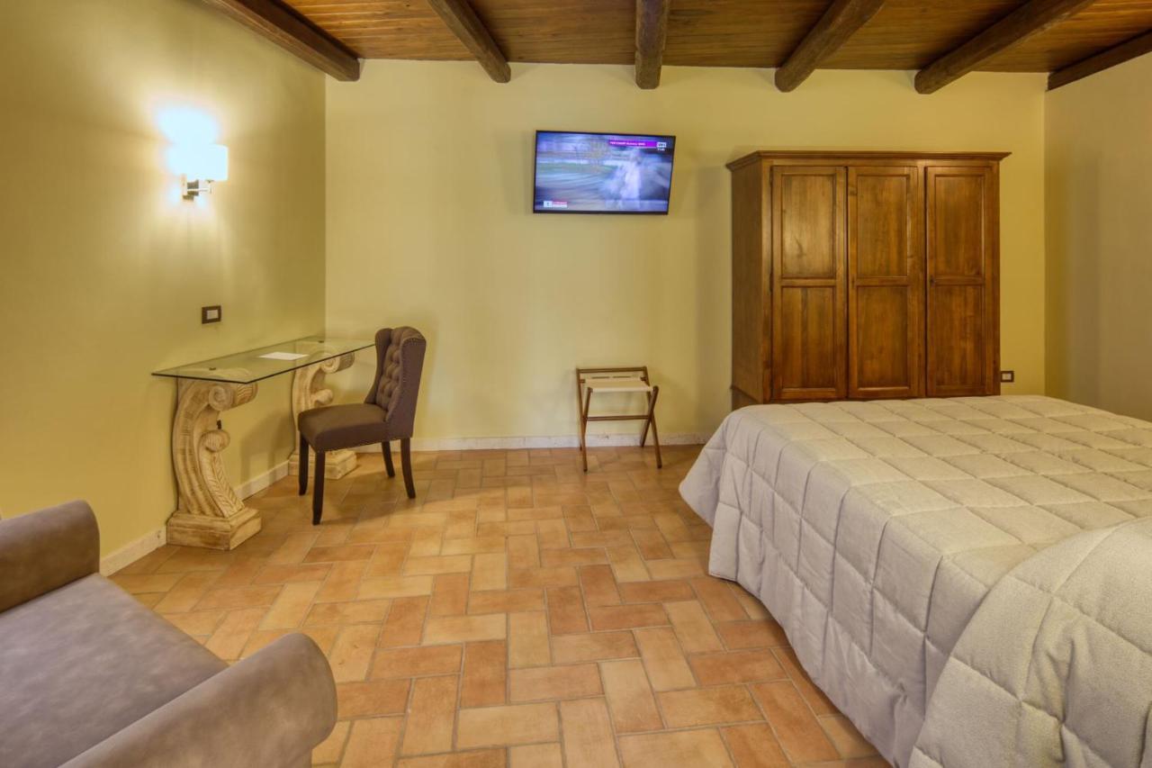 Borgo Incantato Spoleto Pompagnano Εξωτερικό φωτογραφία