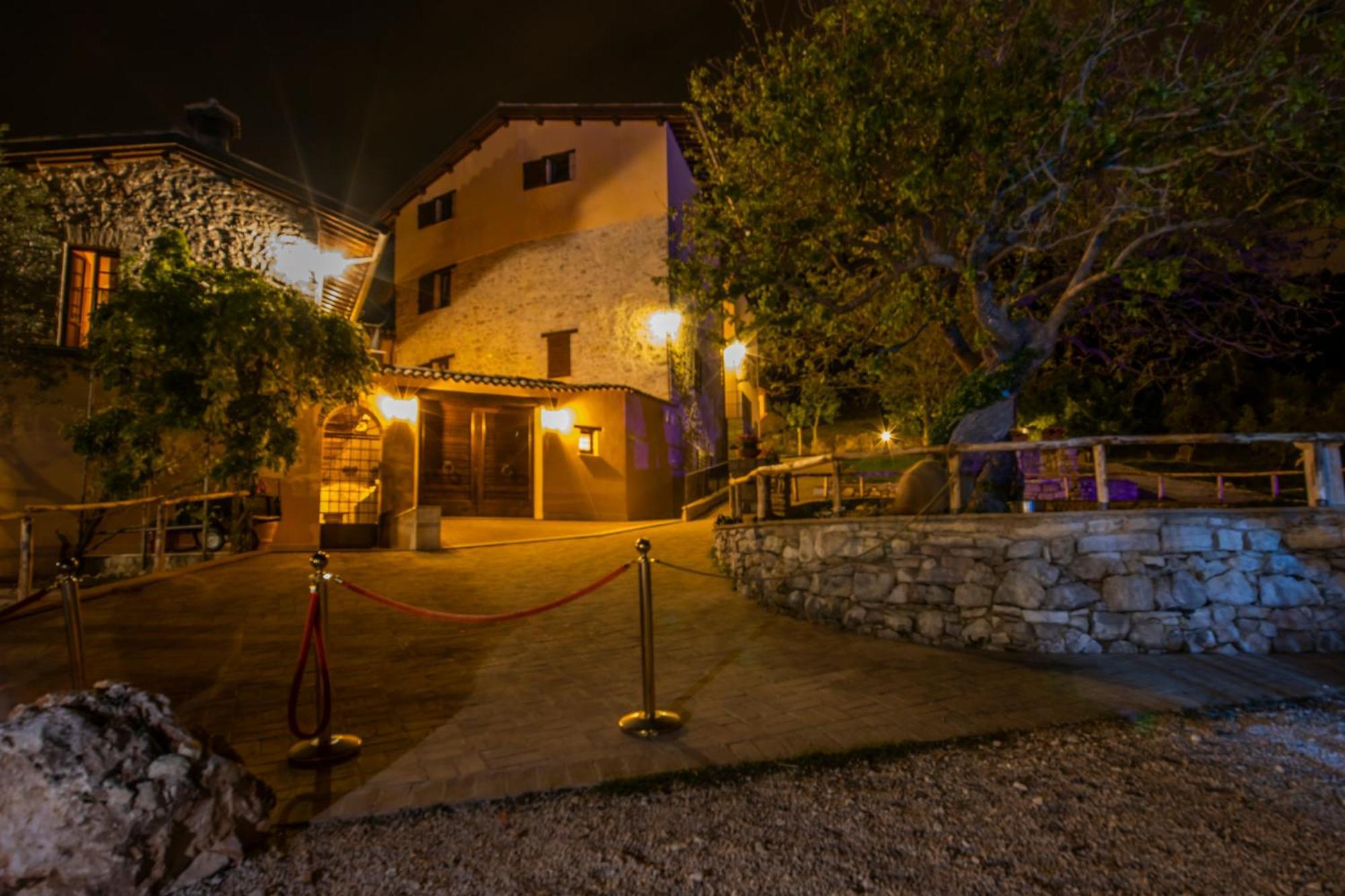 Borgo Incantato Spoleto Pompagnano Εξωτερικό φωτογραφία
