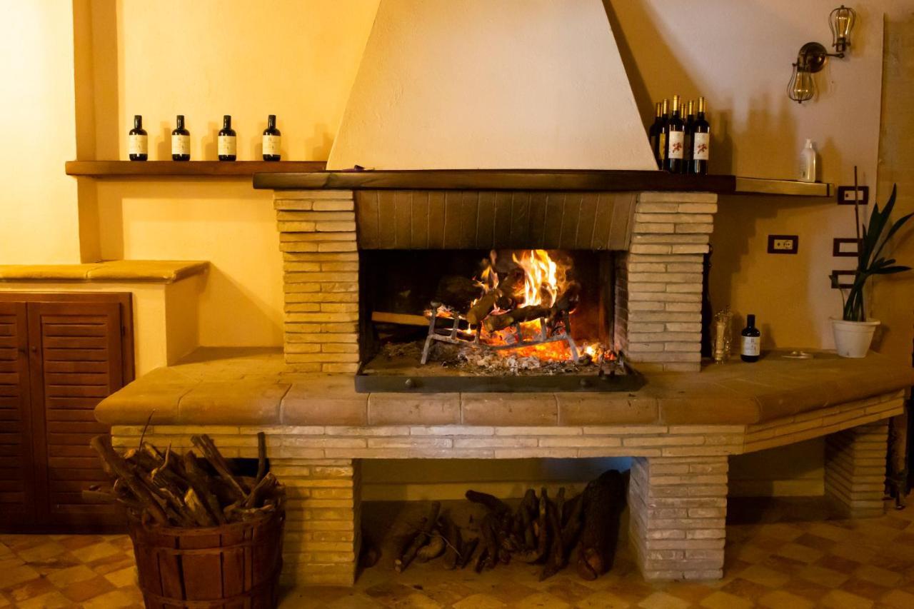 Borgo Incantato Spoleto Pompagnano Εξωτερικό φωτογραφία